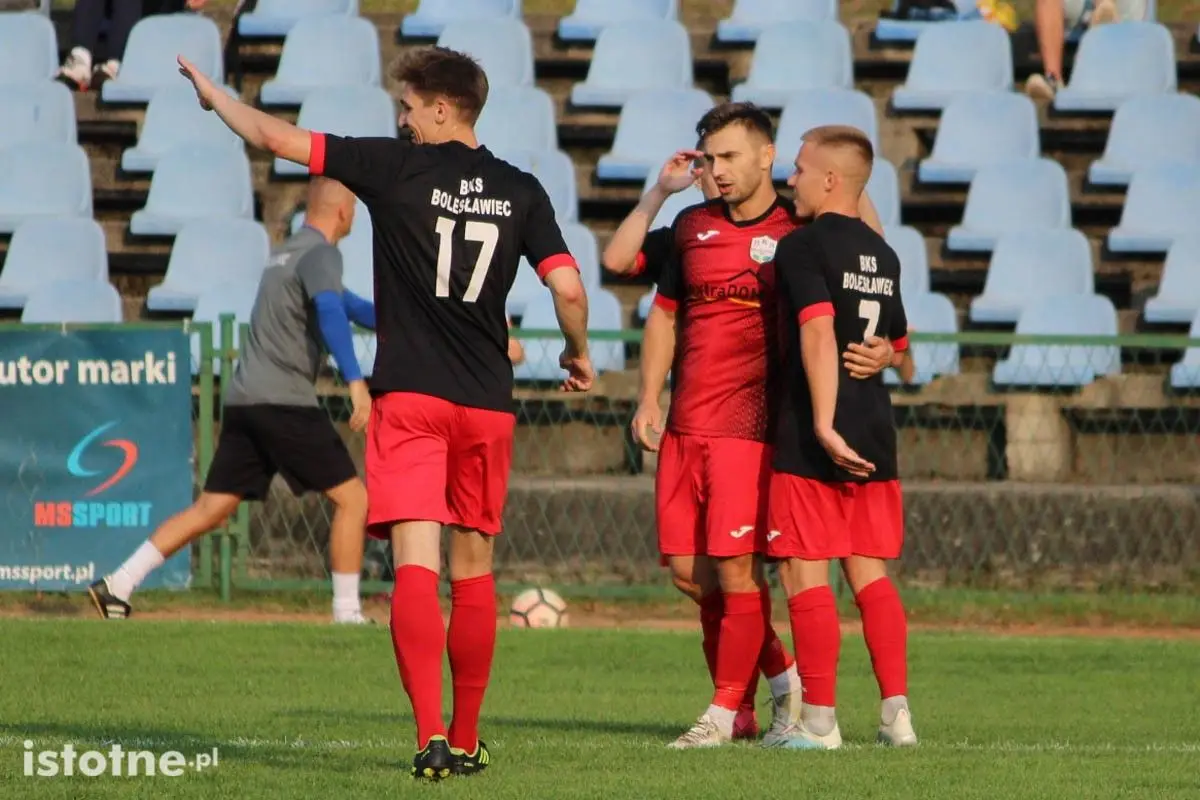 BKS wysoko wygrywa z Włókniarzem Mirsk