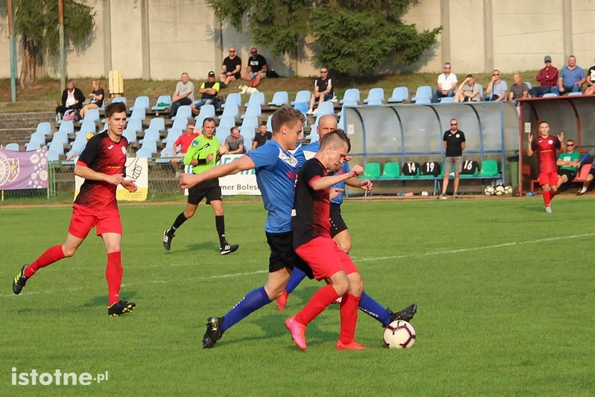 BKS wysoko wygrywa z Włókniarzem Mirsk