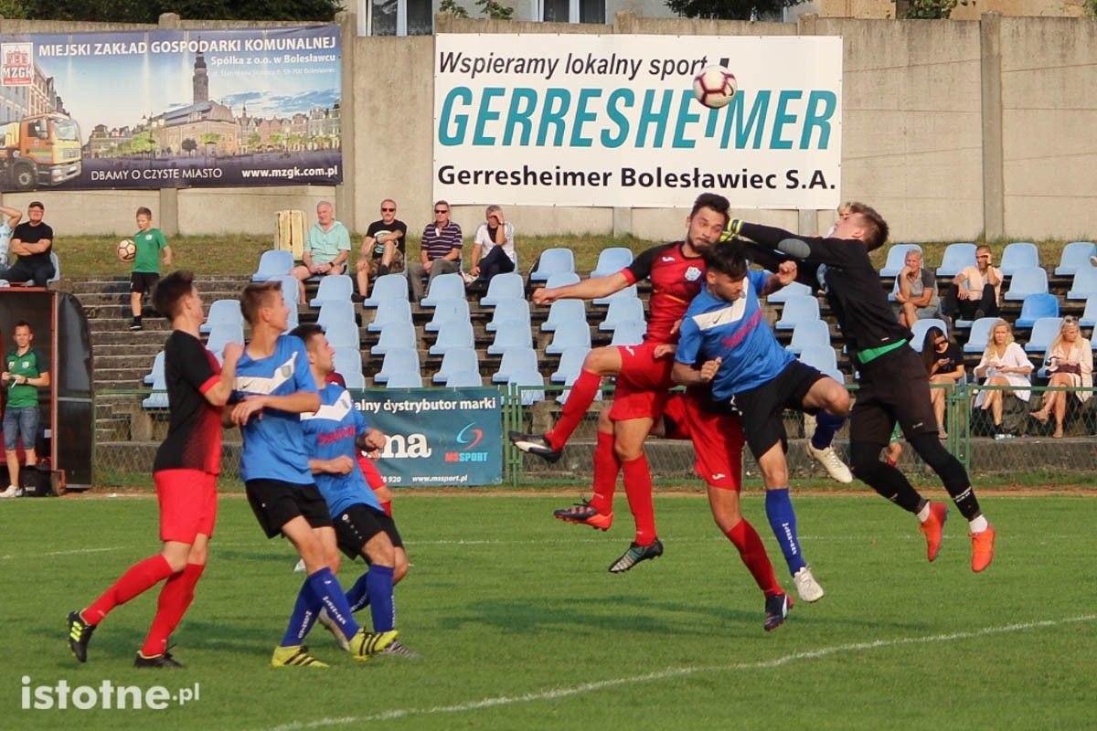 BKS wysoko wygrywa z Włókniarzem Mirsk