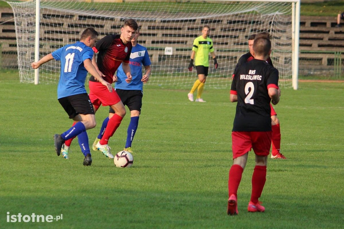 BKS wysoko wygrywa z Włókniarzem Mirsk