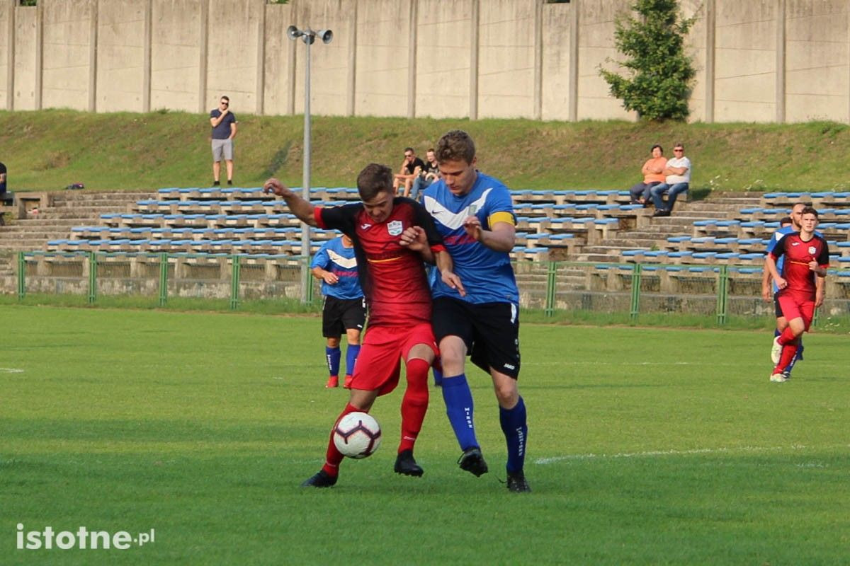 BKS wysoko wygrywa z Włókniarzem Mirsk