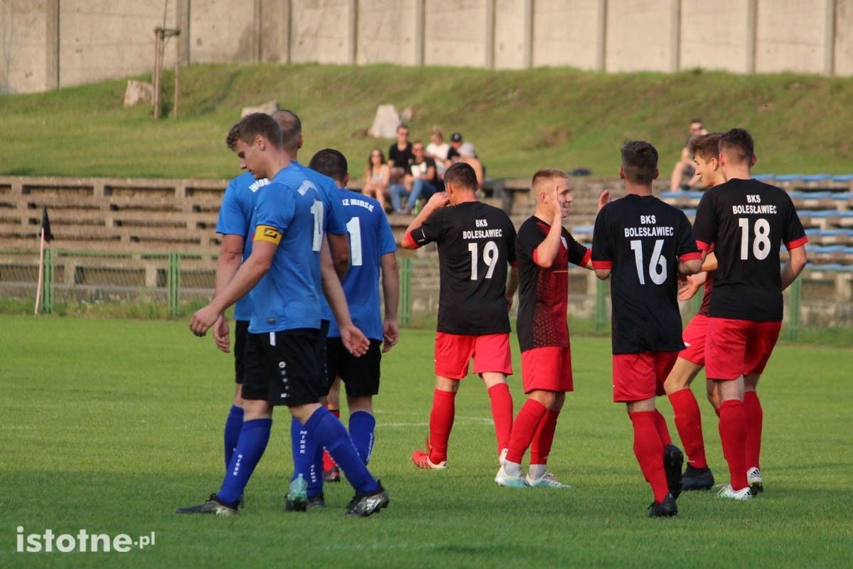 BKS wysoko wygrywa z Włókniarzem Mirsk