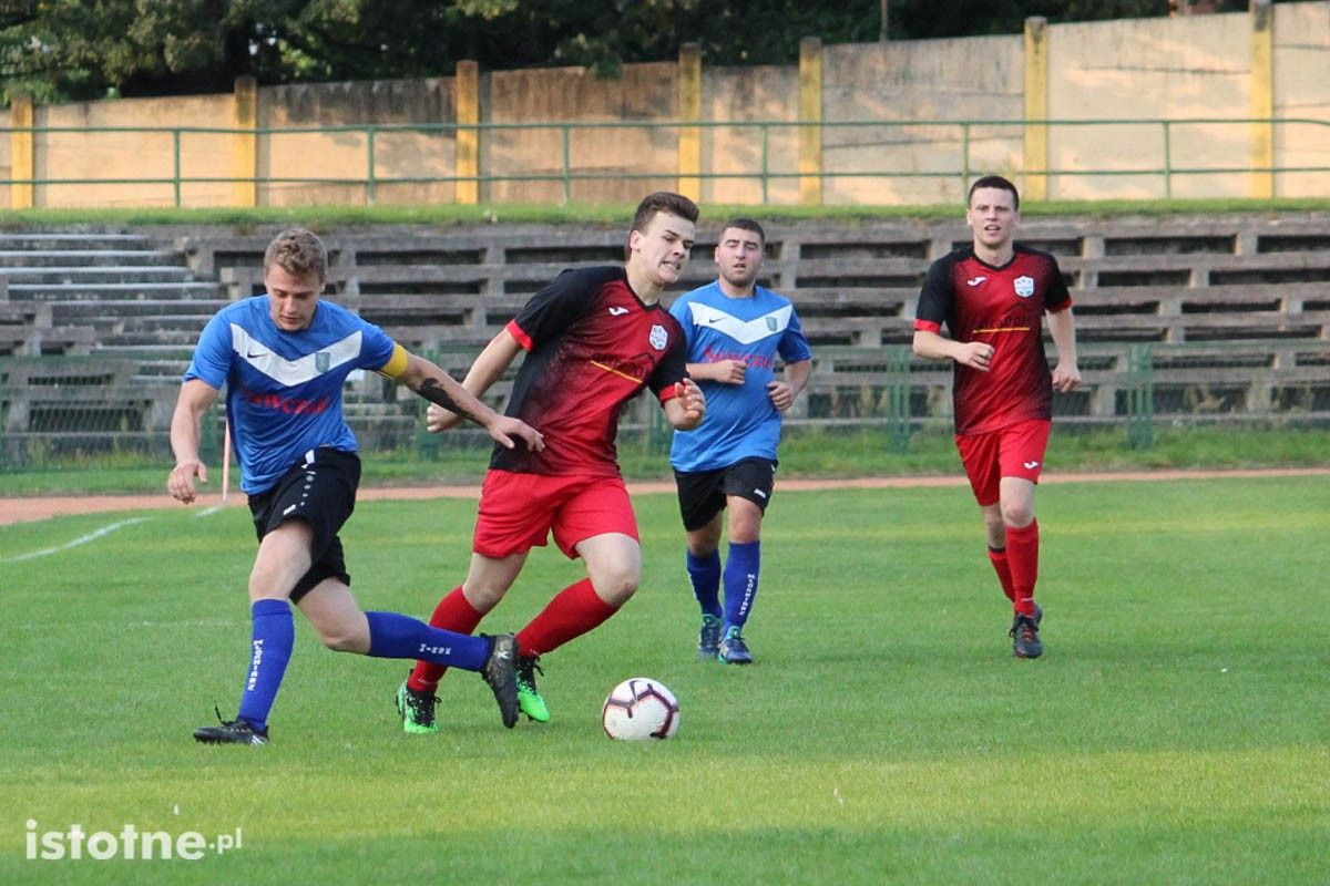 BKS wysoko wygrywa z Włókniarzem Mirsk