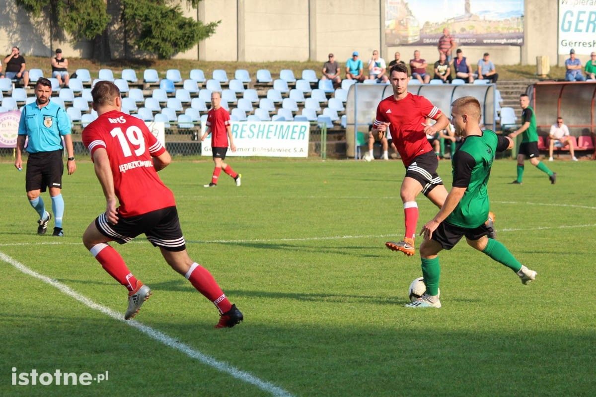 Ćwierćfinał pucharu: BKS Bolesławiec - Apis Jędrzychowice 0:2