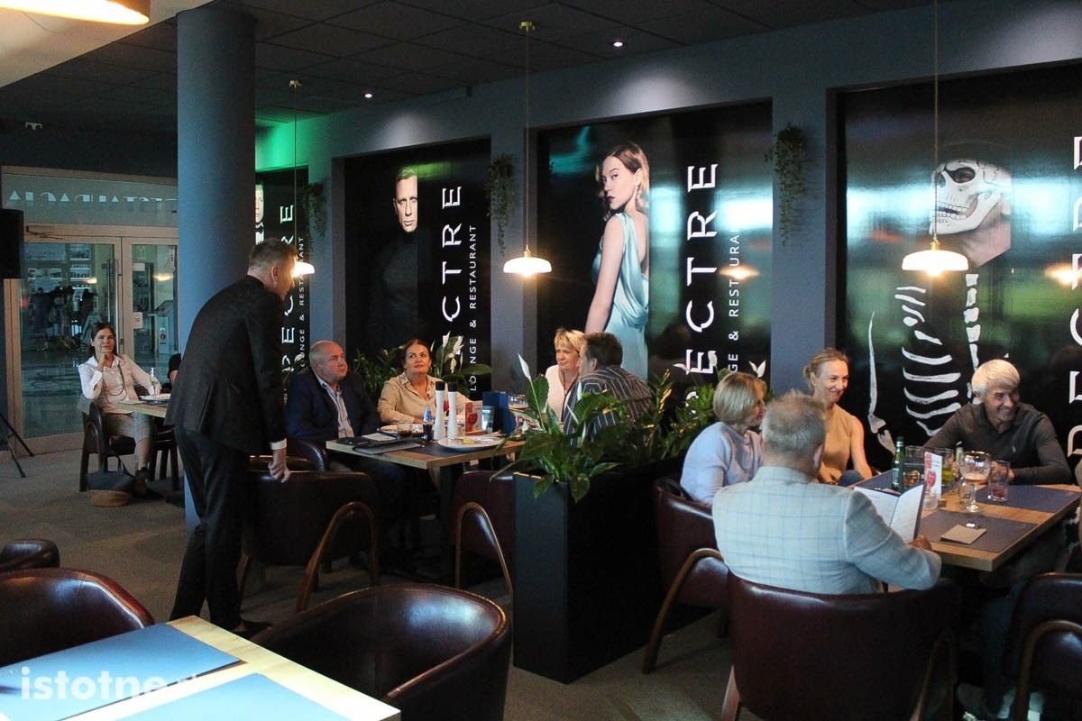 Restauracja Spectre już otwarta