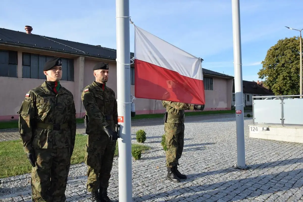 Студенти Легії Академічної завершили підготовку у болеславецьких артилеристів