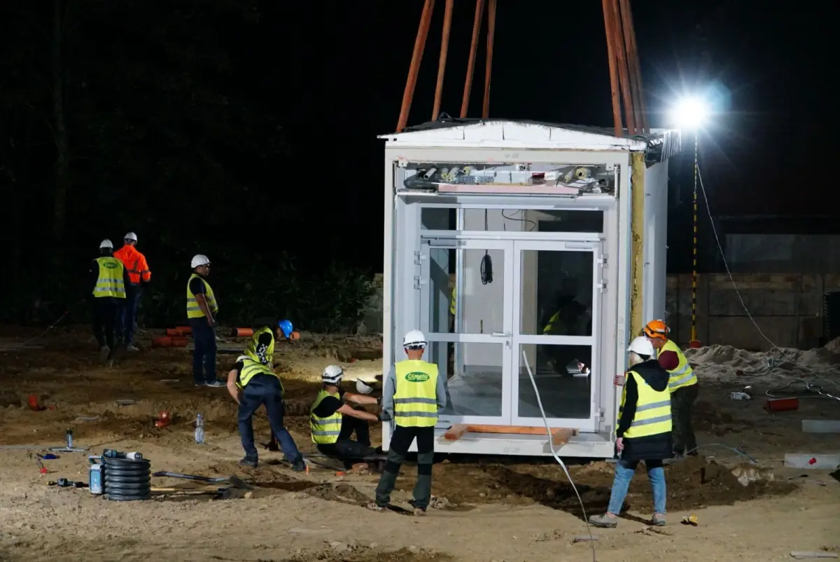Bolesławiecki szpital rośnie w oczach. Pierwsze moduły już są