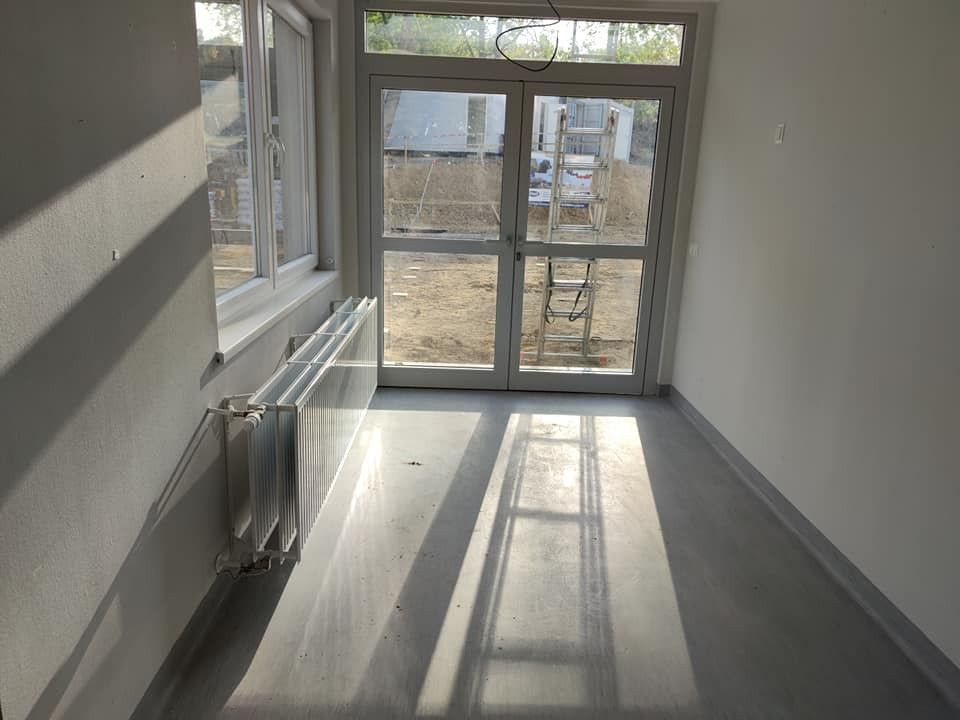 Bolesławiecki szpital rośnie w oczach. Pierwsze moduły już są