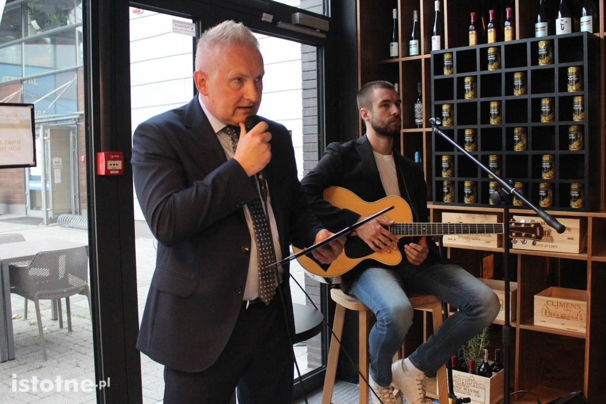 Hotel Ibis, Restauracja Winestone i Kręgielnia oficjalnie otwarte