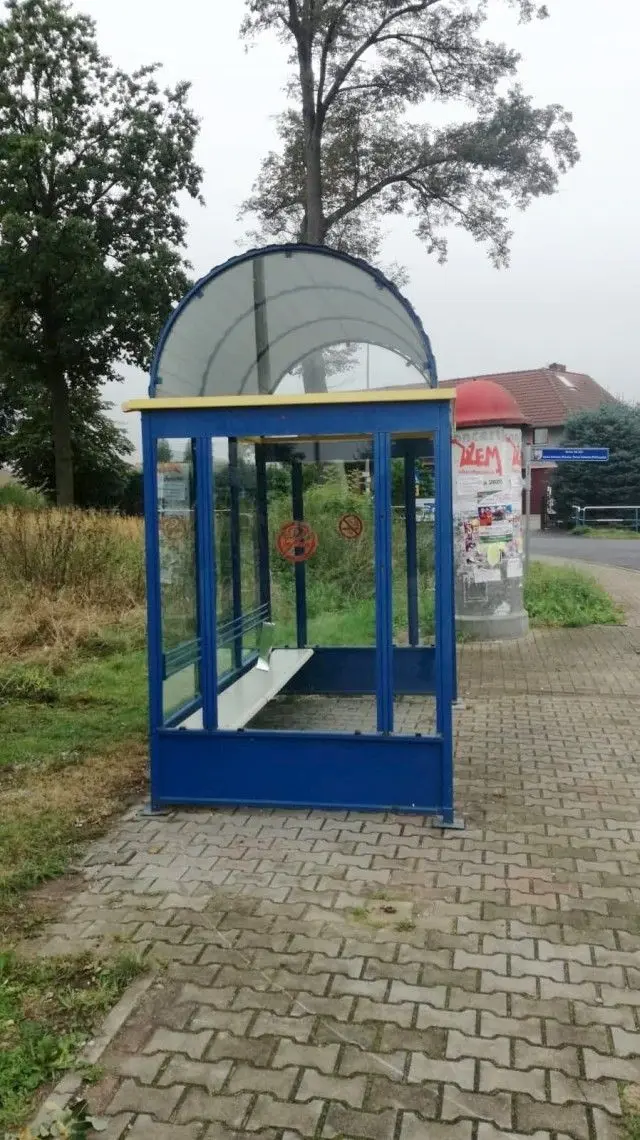 Wiata przystankowa w Ocicach