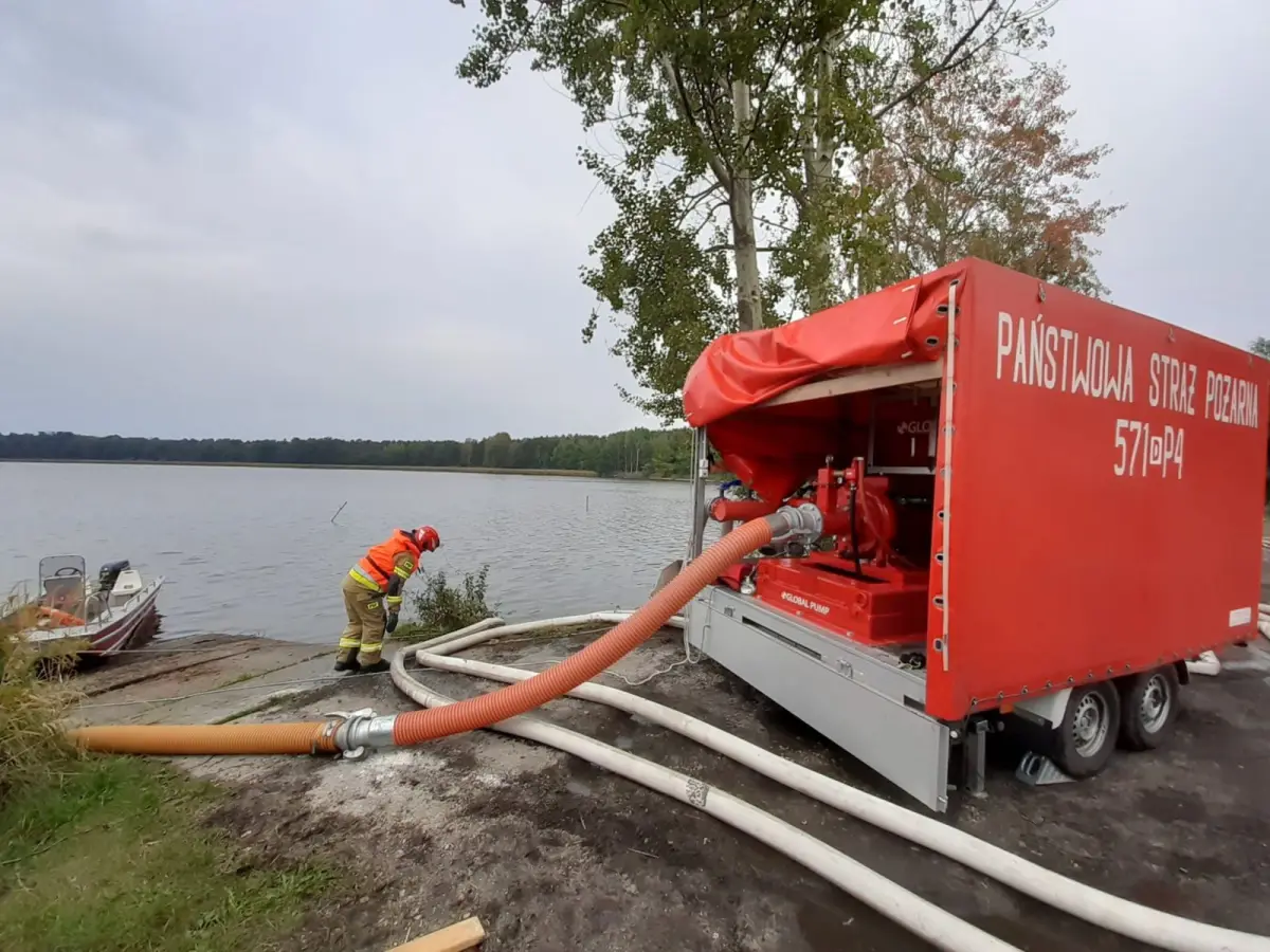 Strażacy w Borach Dolnośląskich. W ćwiczeniach brało udział niemal 110 osób