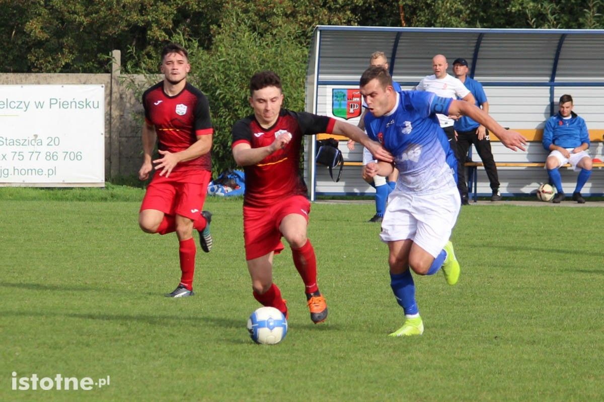 BKS wygrywa w Pieńsku