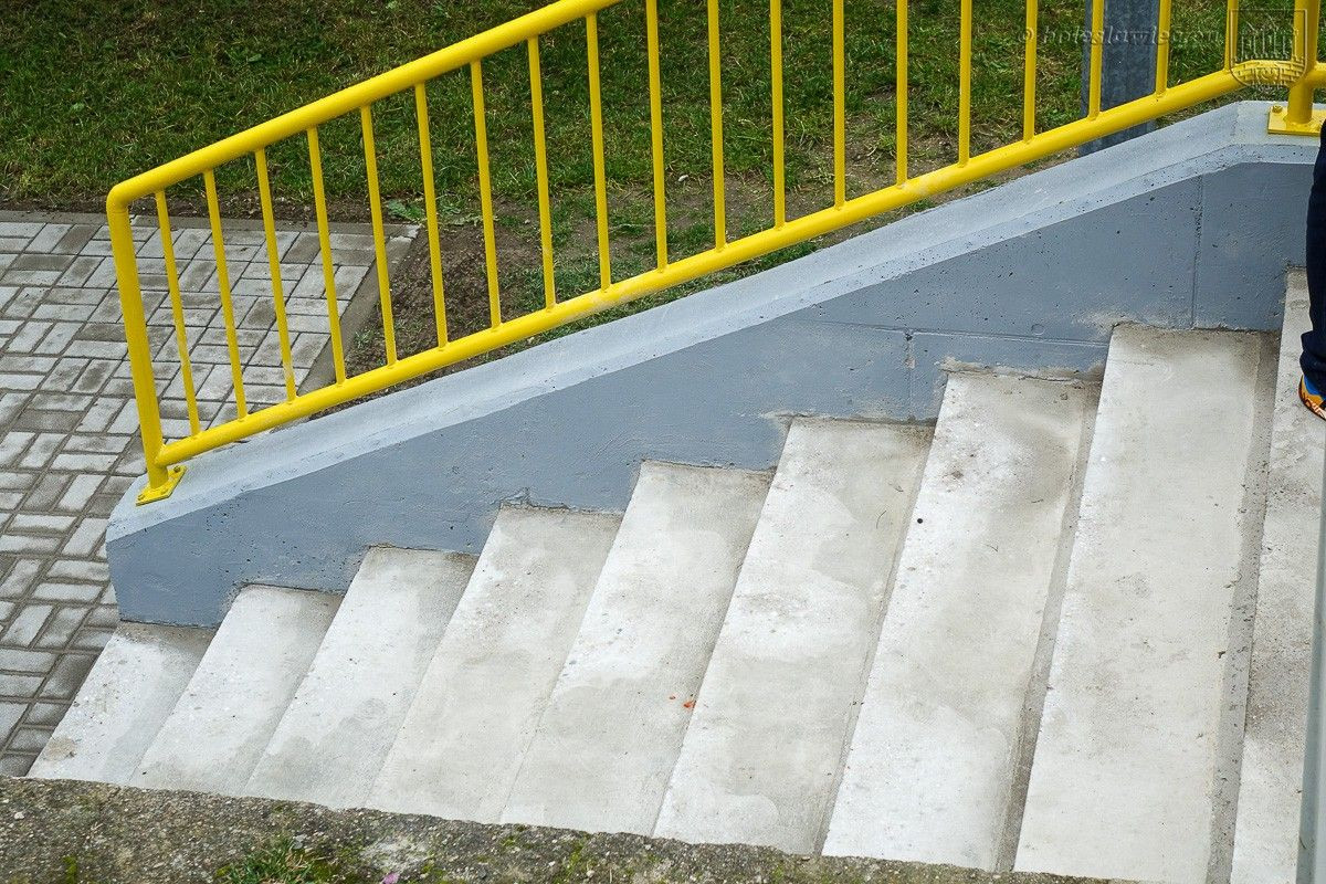 Schody przy ulicy Cichej w Bolesławcu