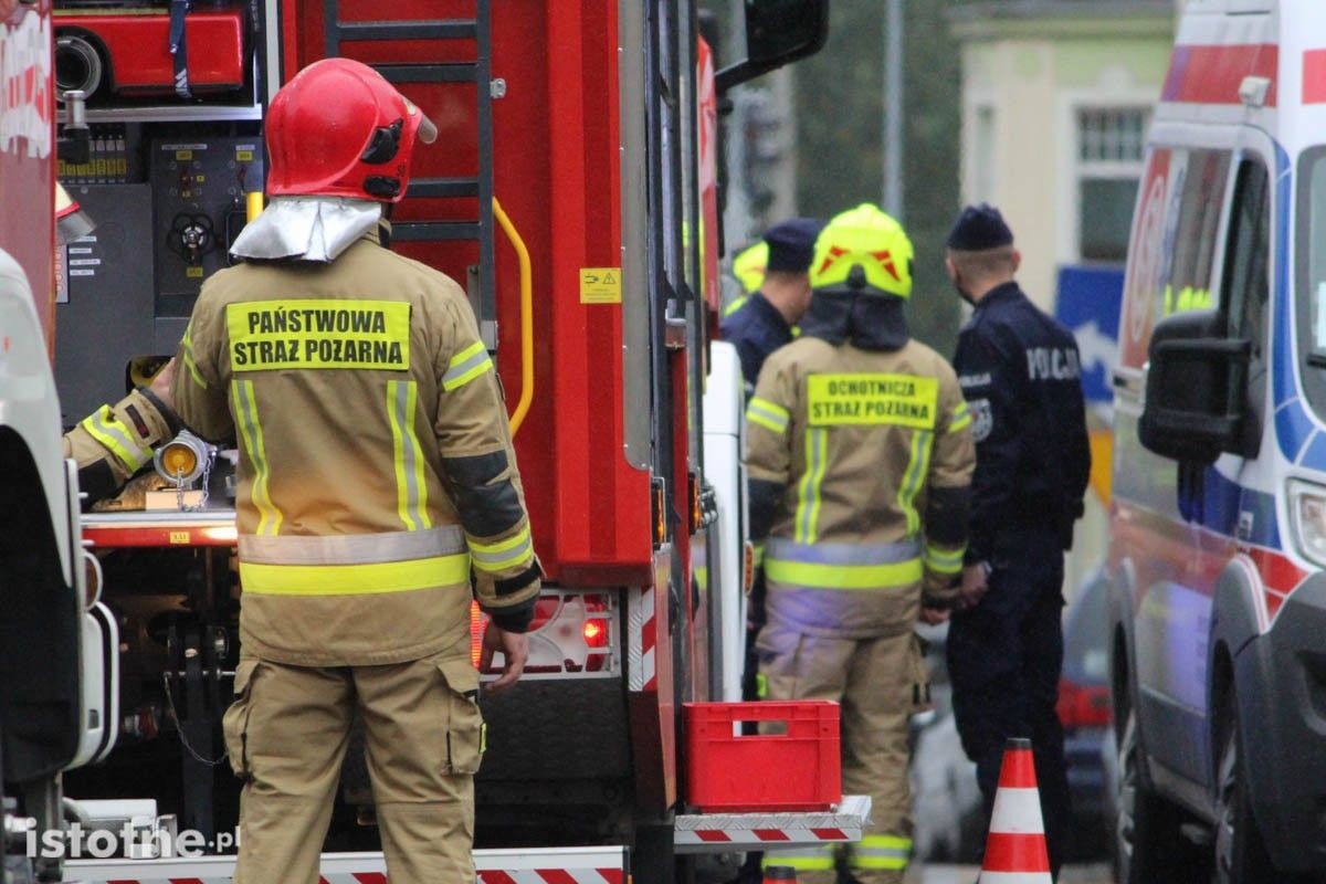Pożar w budynku bursy szkolnej przy ulicy Karola Miarki.