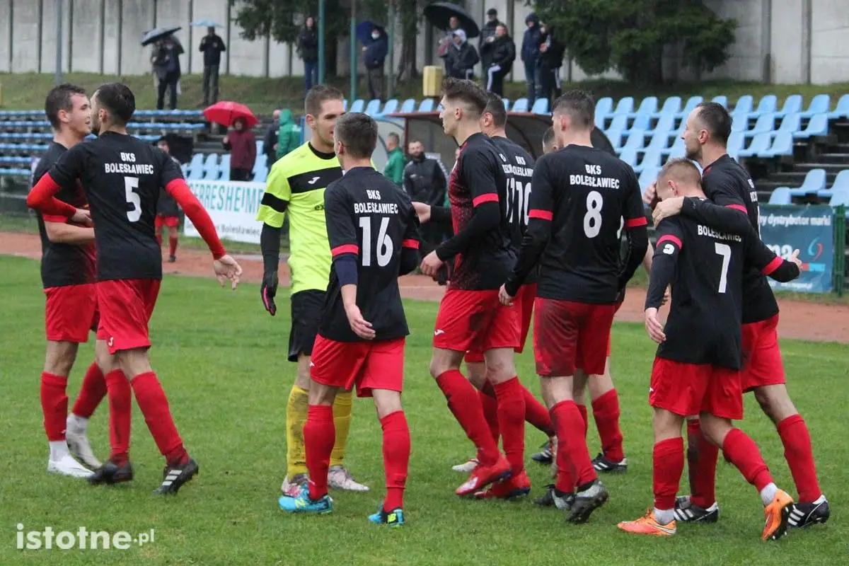 BKS: deszczowe zwycięstwo z Czarnymi Lwówek