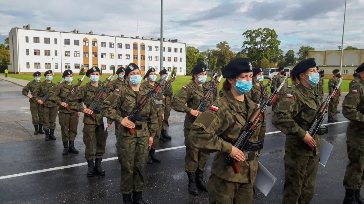 Świętoszów: Żołnierze przysięgali bez rodzin i gości