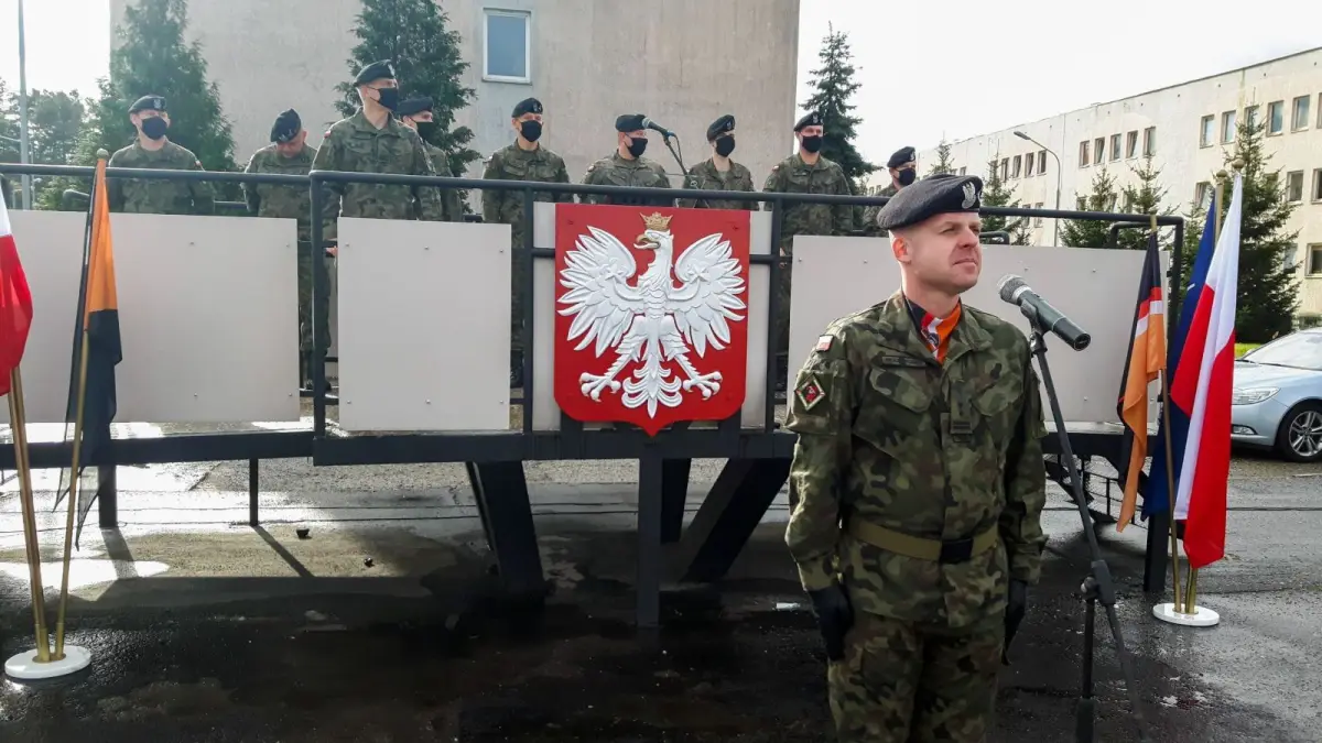 Świętoszów: Żołnierze przysięgali bez rodzin i gości