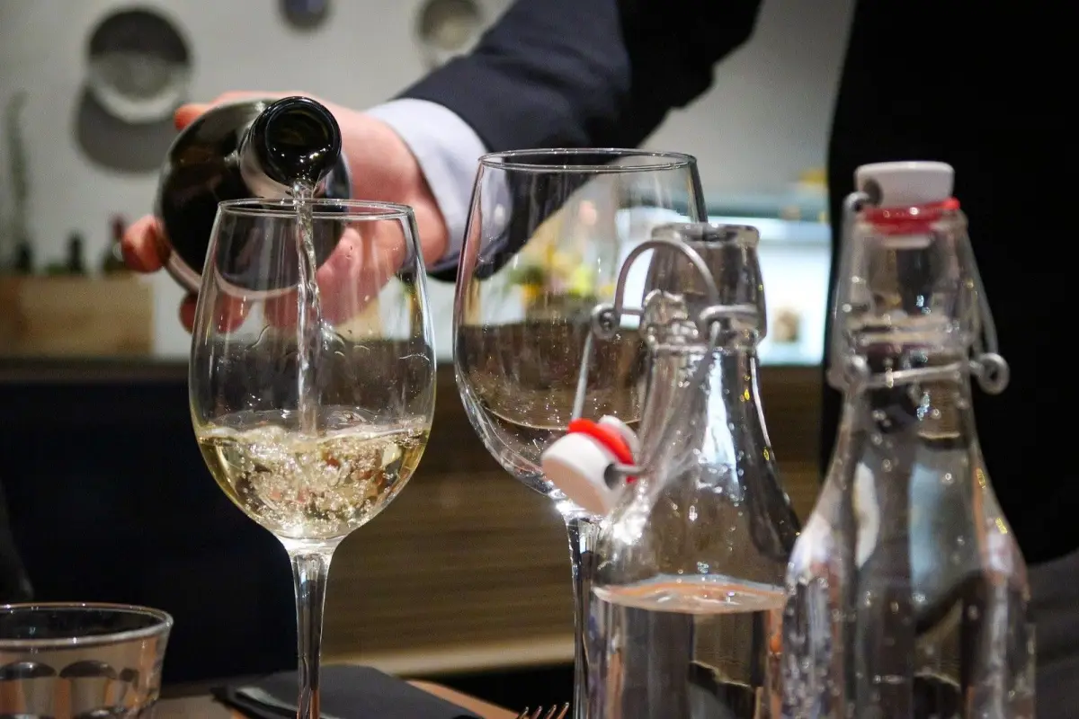 Warsztaty łączenia wina z potrawami w Winestone