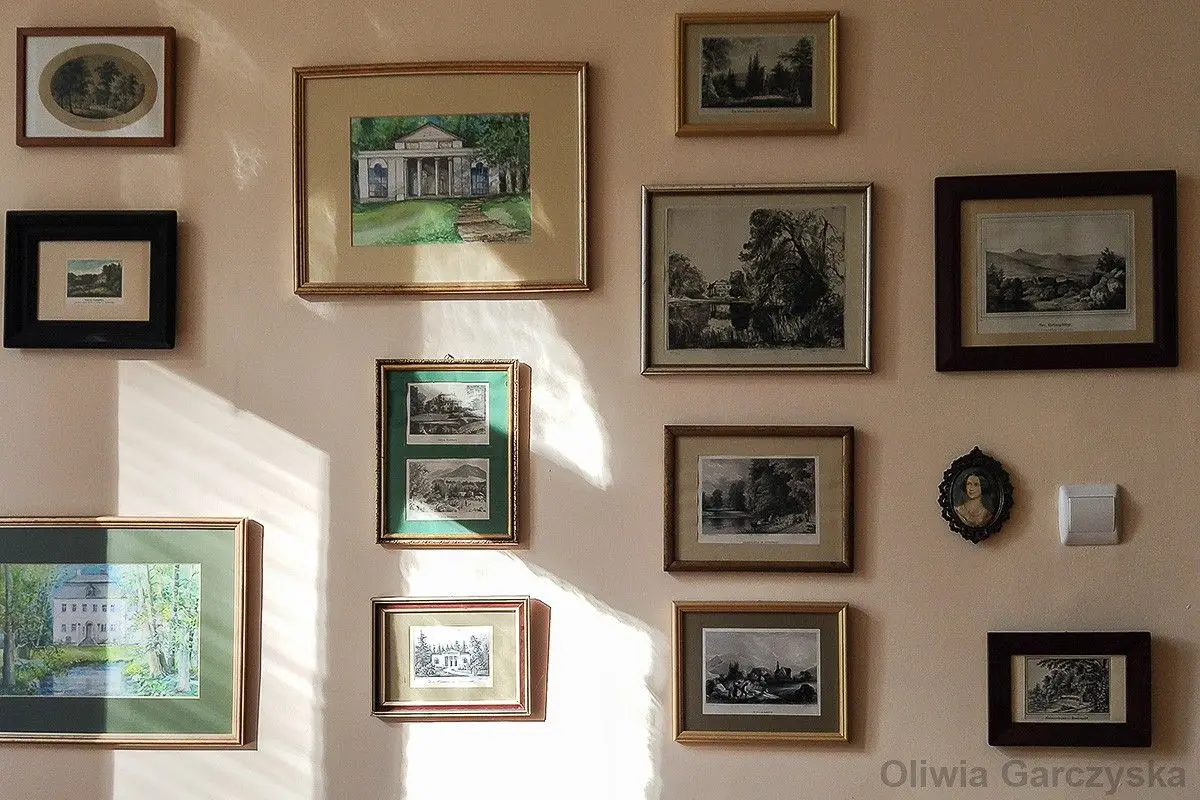 Uczniowie bolesławieckiej „Handlówki” na plenerze fotograficznym w Bukowcu