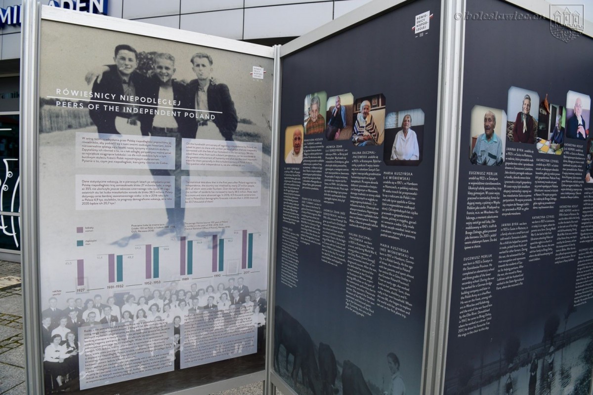 Wystawa „Rówieśnicy Niepodległej” w Bolesławcu