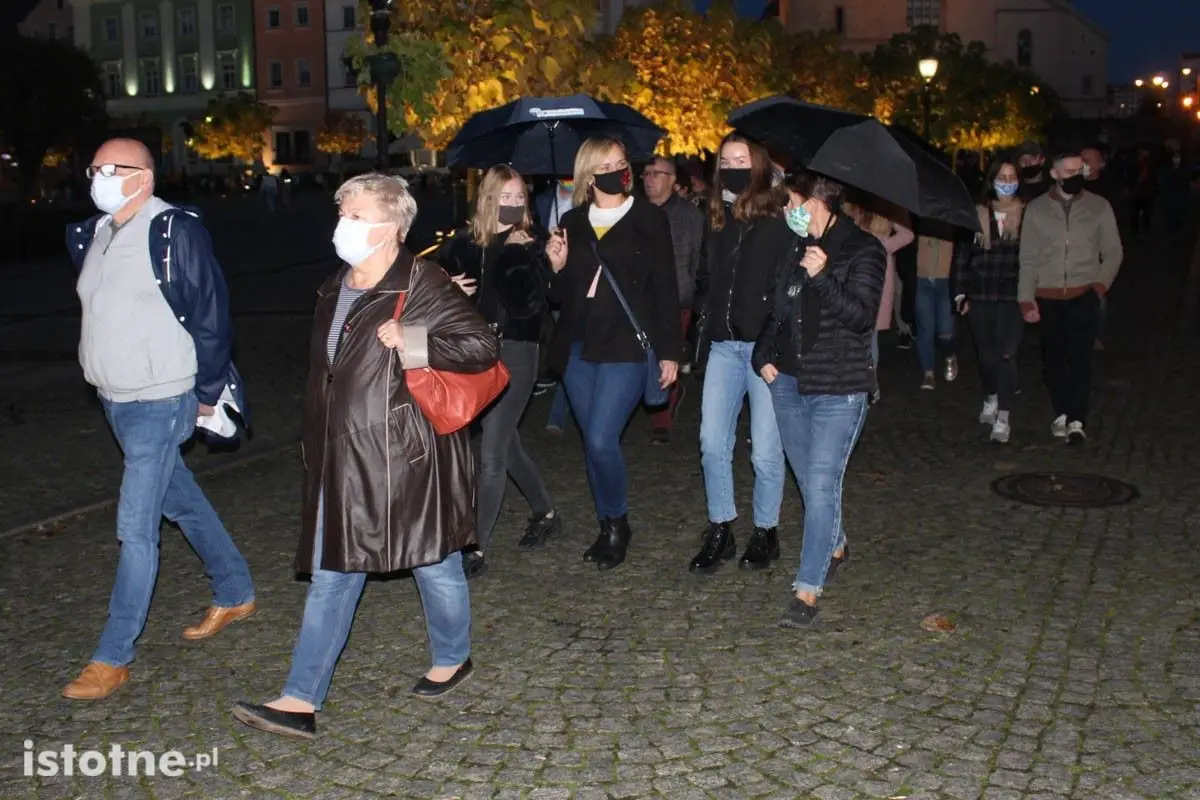 Drugi dzień protestu przeciw aborcji w Bolesławcu