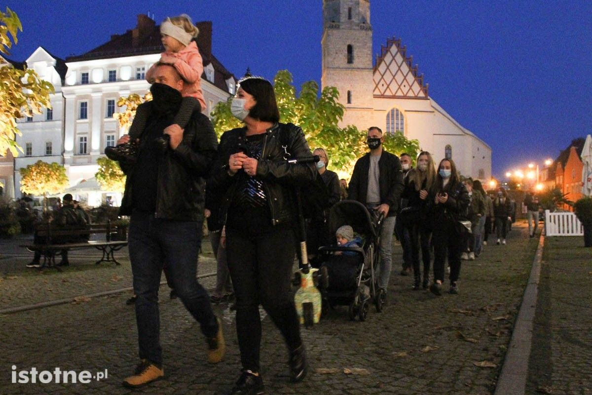 Drugi dzień protestu przeciw aborcji w Bolesławcu