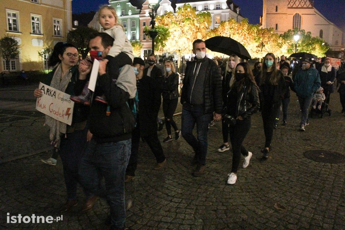 Drugi dzień protestu przeciw aborcji w Bolesławcu