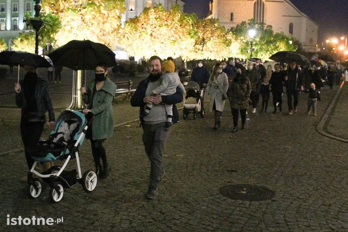 Drugi dzień protestu przeciw aborcji w Bolesławcu