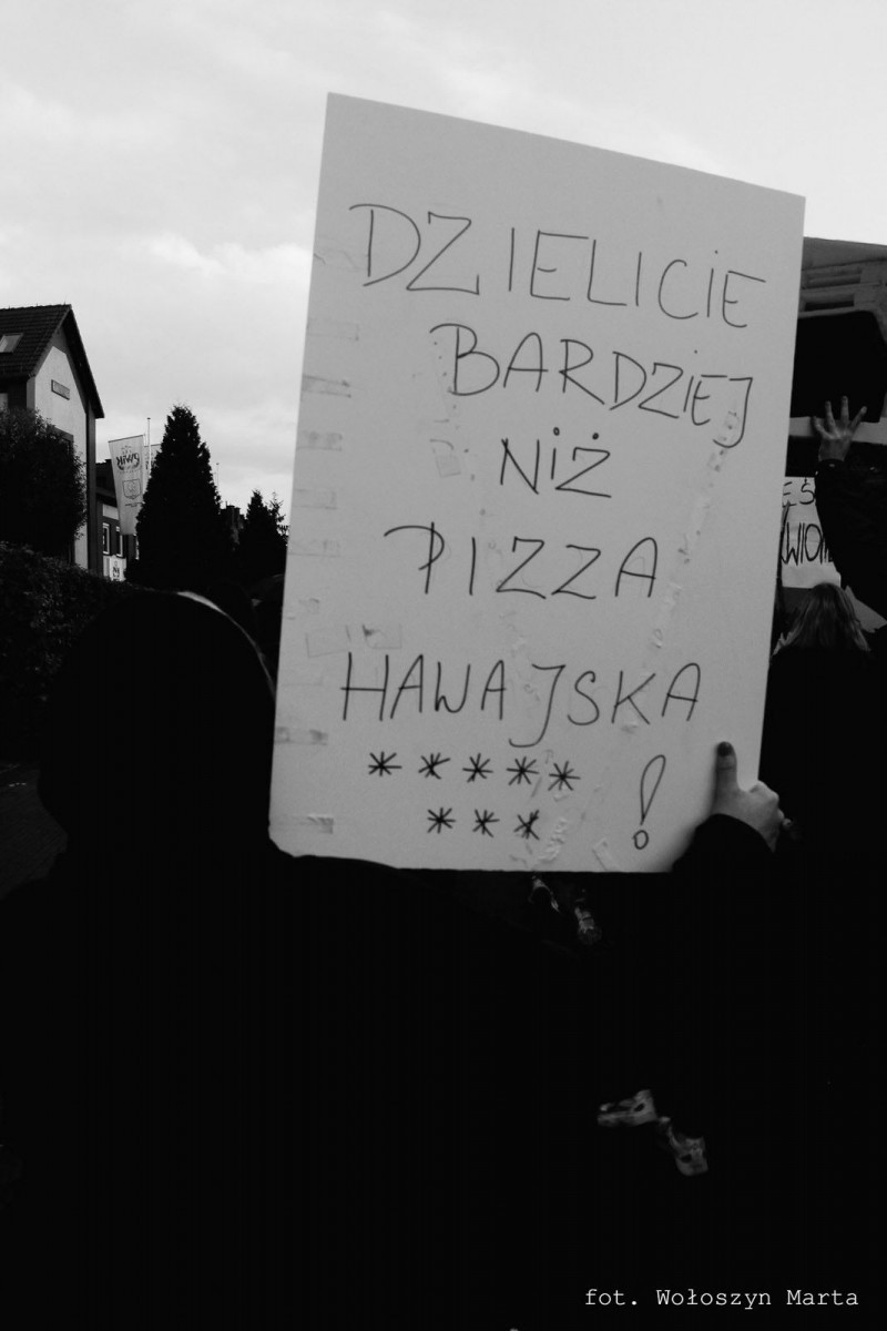 Reportaż z protestów Marty Wołoszyn