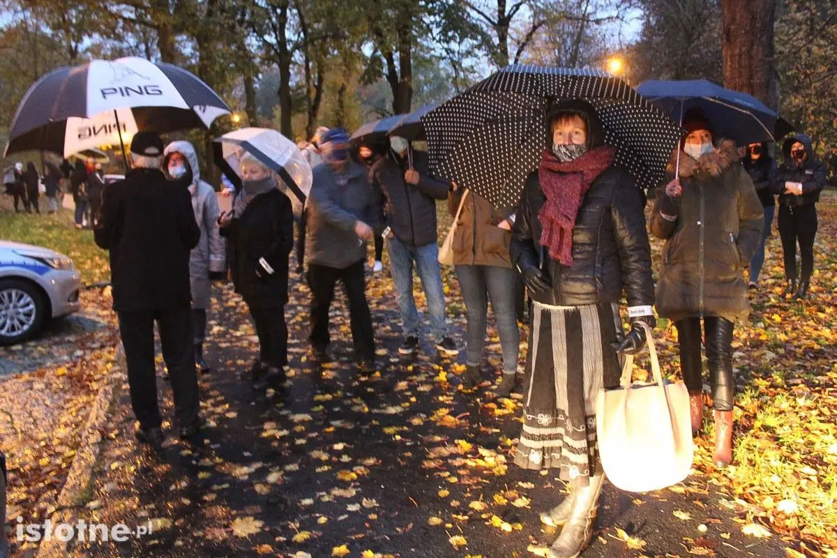 Uczestnicy protestu przeciwko zaostrzeniu przepisów antyaborcyjnych
