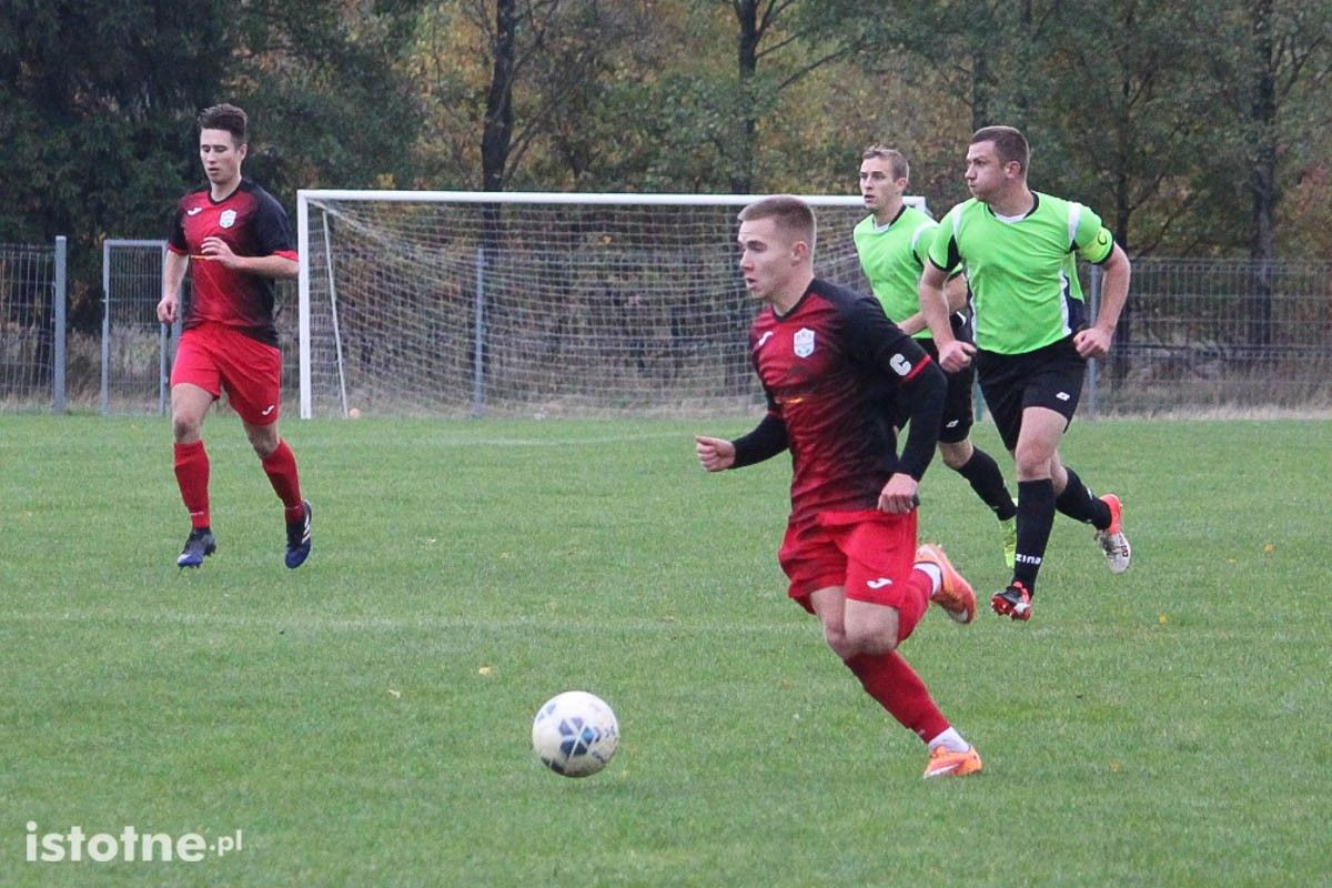 BKS wygrywa w Wykrotach