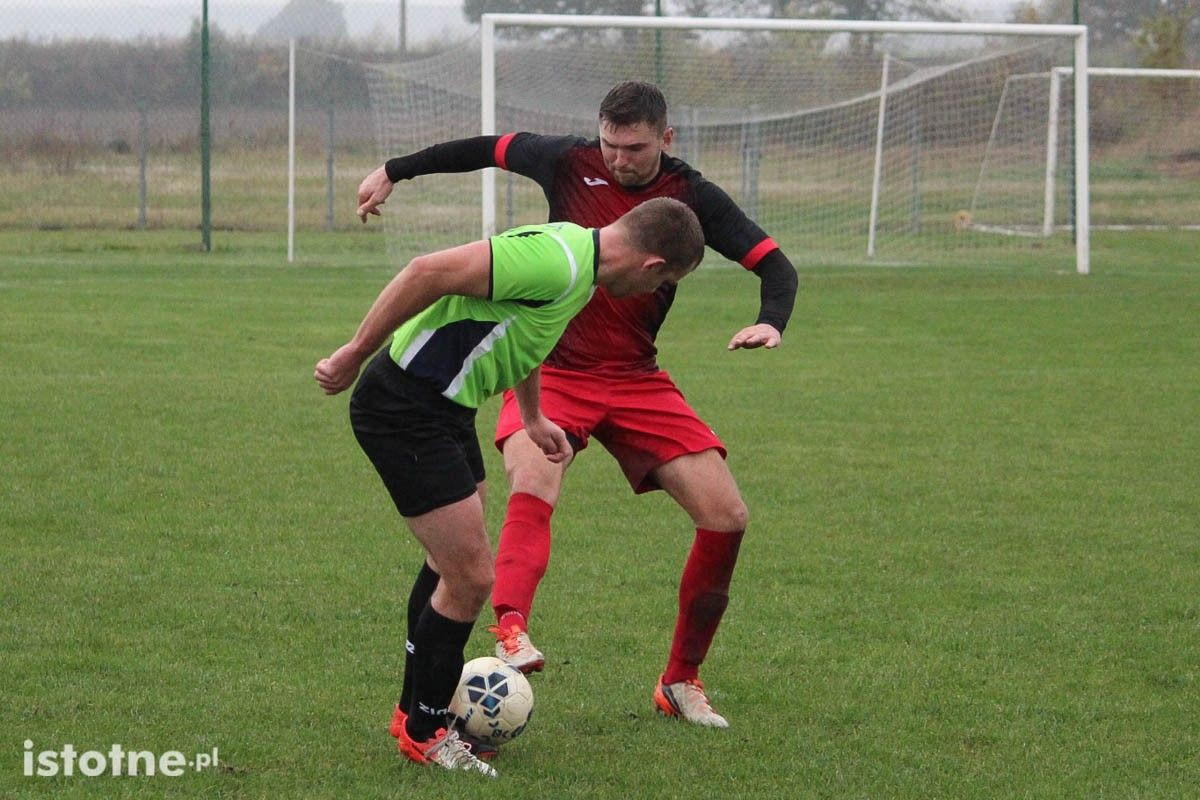 BKS wygrywa w Wykrotach