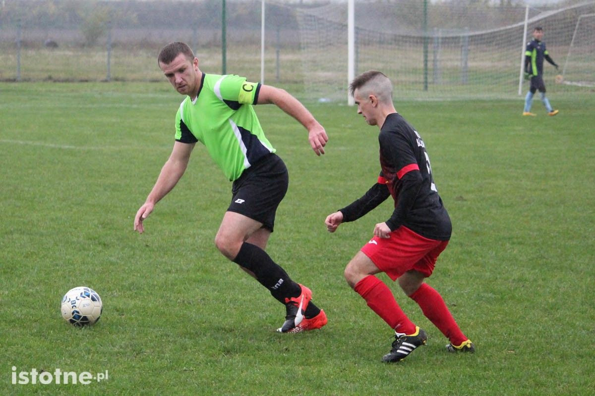 BKS wygrywa w Wykrotach