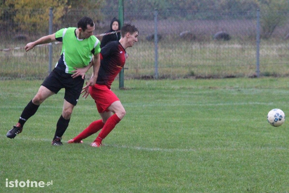 BKS wygrywa w Wykrotach