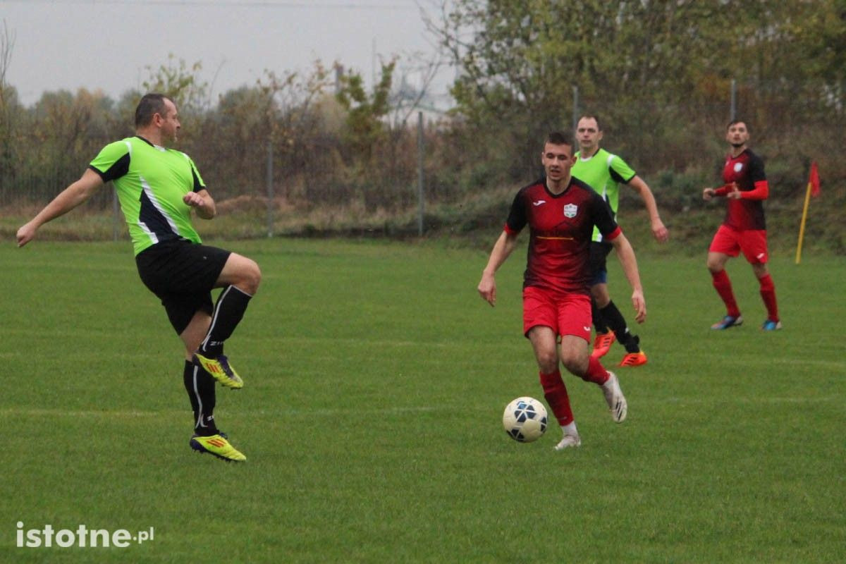 BKS wygrywa w Wykrotach