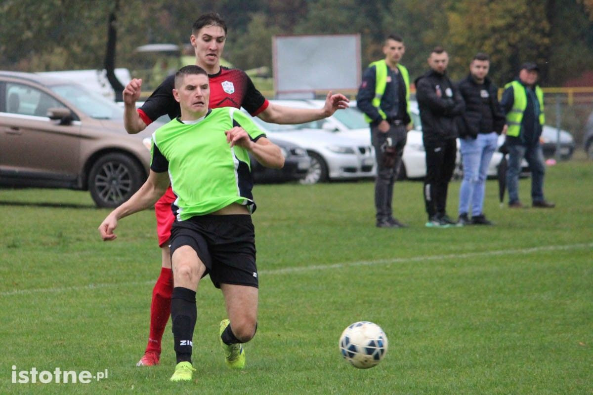 BKS wygrywa w Wykrotach