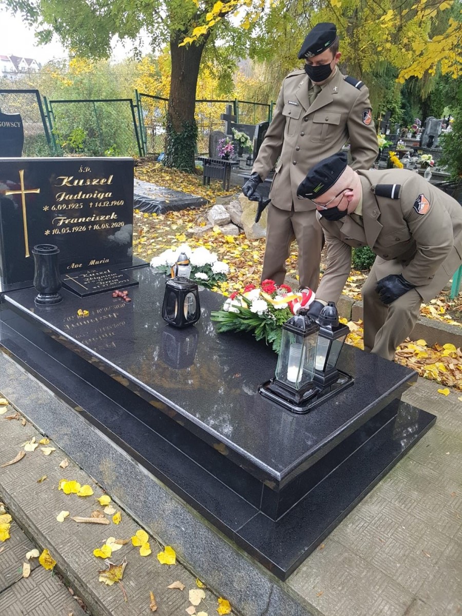 Świętoszowscy pancerniacy pamiętali o zmarłych kolegach