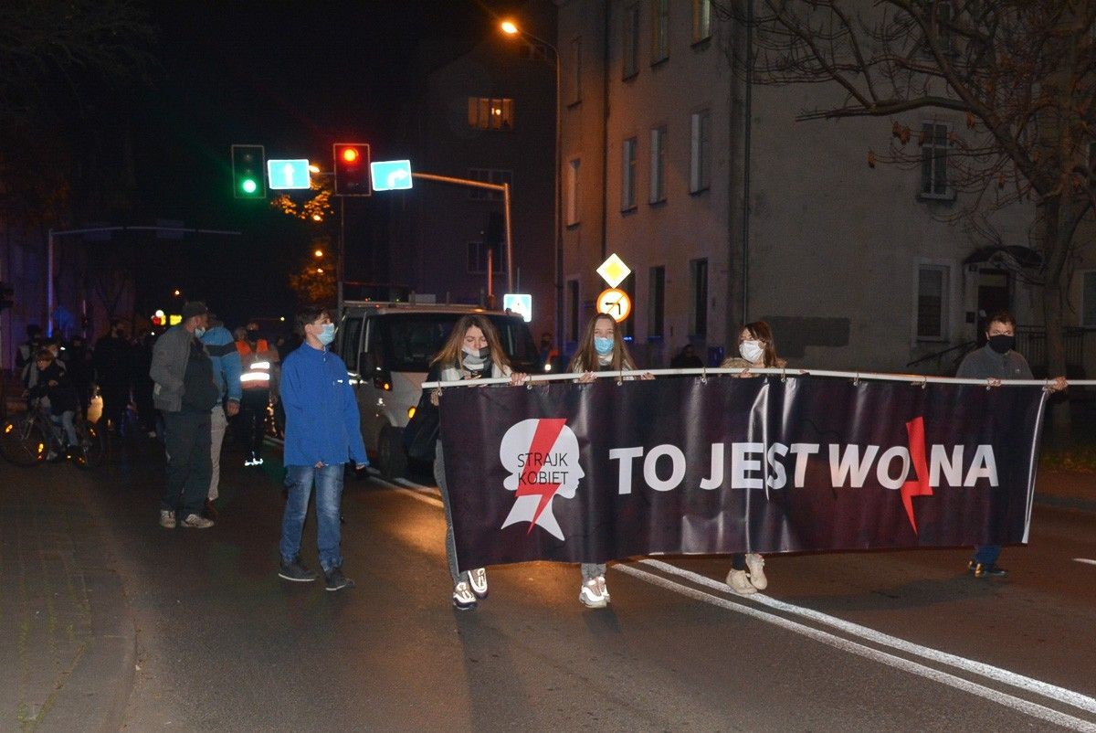 Spacer-protest w Bolesławcu: 13 listopada 2020 r.