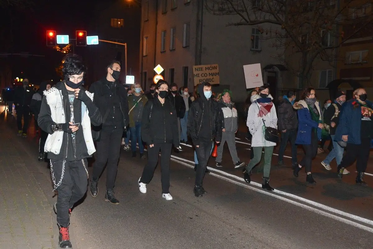 Spacer-protest w Bolesławcu: 13 listopada 2020 r.