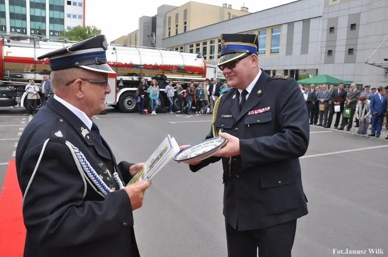 Zbigniew Bożęcki na zdjęciach Janusza Wilka z KP PSP Bolesławiec