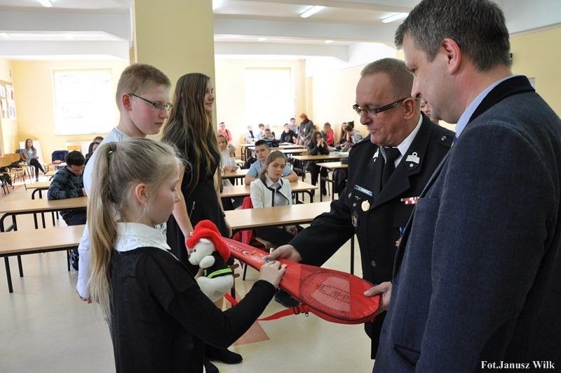 Zbigniew Bożęcki na zdjęciach Janusza Wilka z KP PSP Bolesławiec