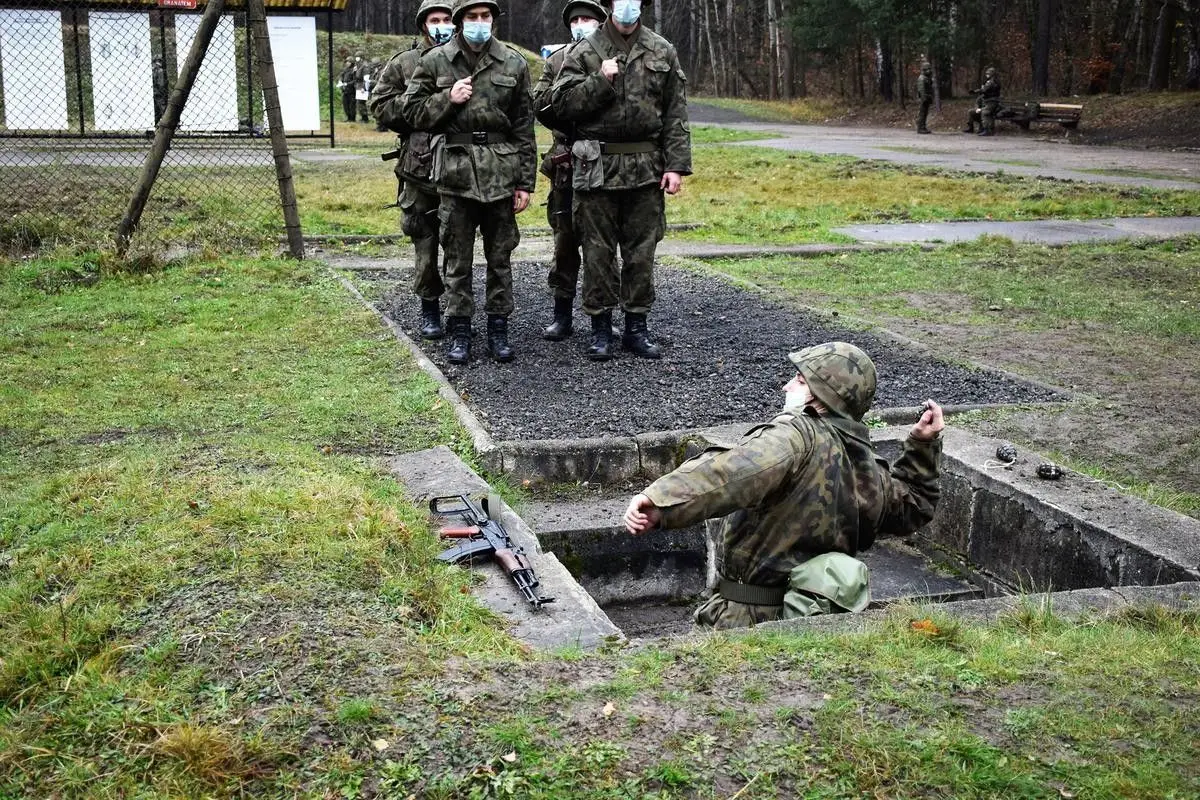 Szkolenie elewów służby przygotowawczej