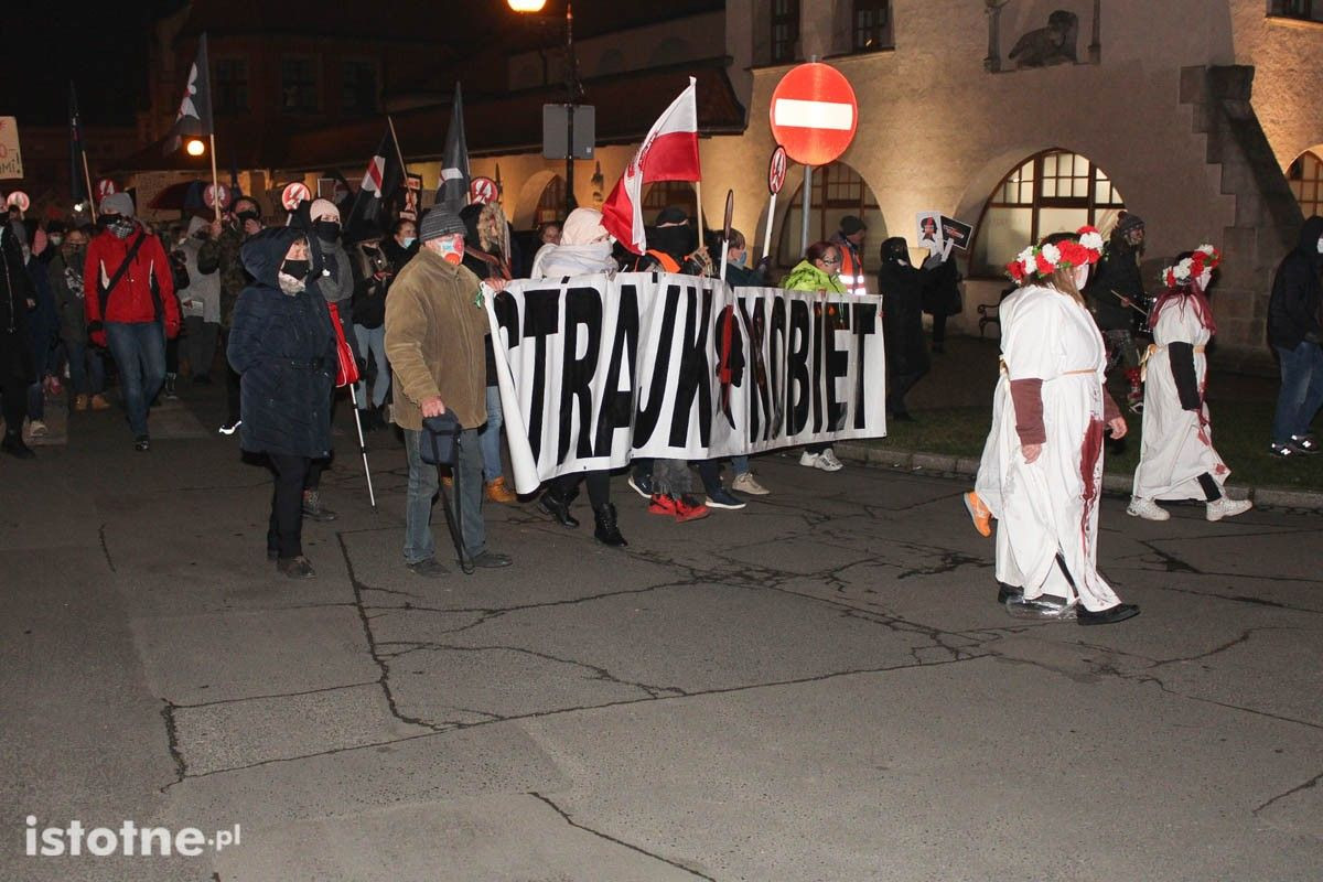 Strajk Kobiet i Marta Lempart we Lwówku Śląskim