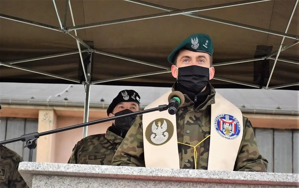 Elewi ślubowali na sztandar 23 Śląskiego Pułku Artylerii w Bolesławcu