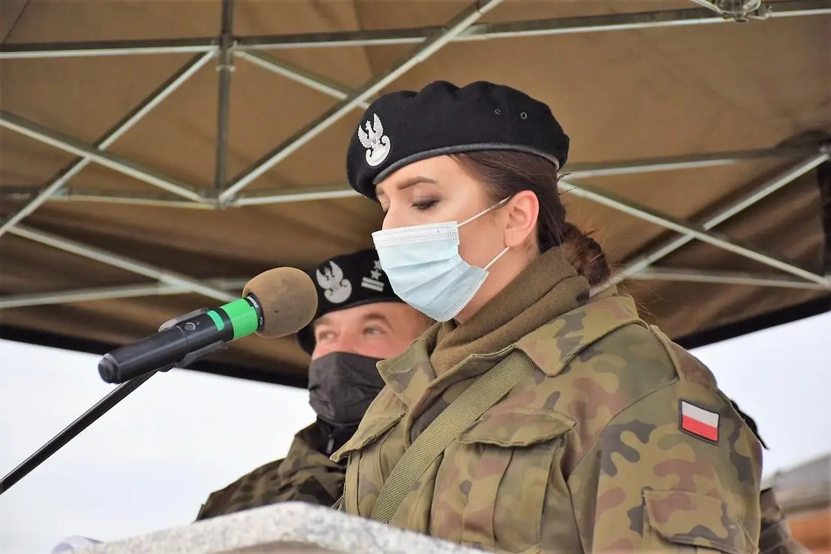 Elewi ślubowali na sztandar 23 Śląskiego Pułku Artylerii w Bolesławcu