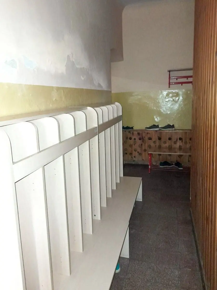 Szkoła w Sędzimirowie