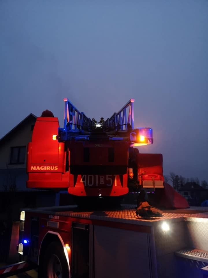 Akcja straży pożarnej w m. Krzyżowa