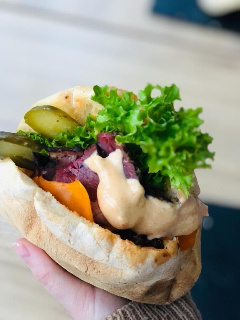 Rzemieślnicze pity i burgery w Winestone Bolesławiec