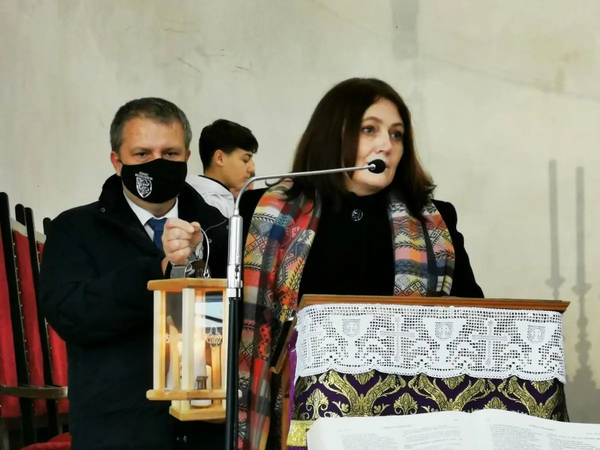 Przekazali Betlejemskie Światełko Pokoju