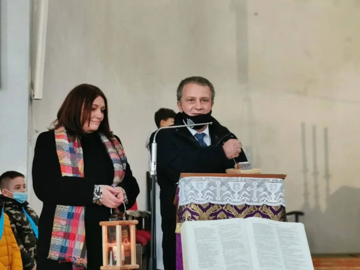 Przekazali Betlejemskie Światełko Pokoju